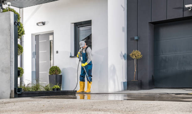 Best Animal Enclosure Cleaning  in Leisure Village, NJ